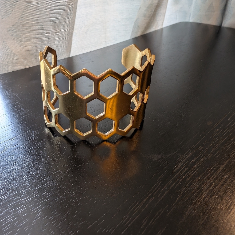 Rustic Cuff Gold Honeycomb Bracelet With Bag